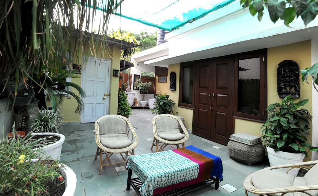 Master Bed&Breakfast Neu-Delhi Exterior foto