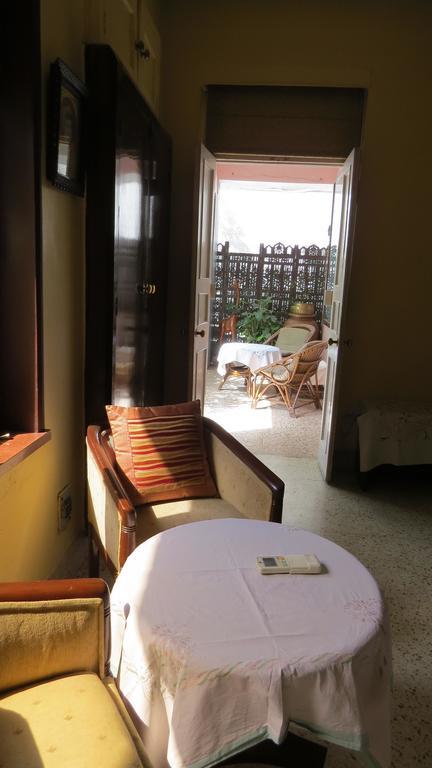 Master Bed&Breakfast Neu-Delhi Zimmer foto