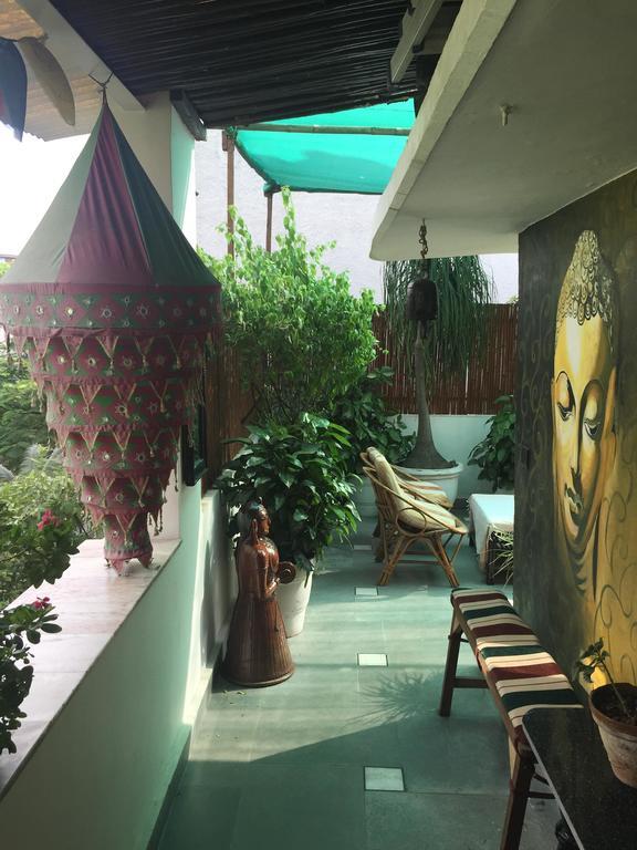 Master Bed&Breakfast Neu-Delhi Exterior foto